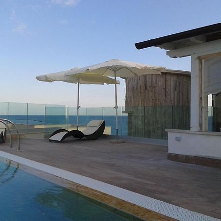Hotel L'Approdo อันซีโอ ภายนอก รูปภาพ